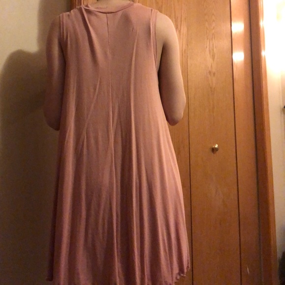 Pink Shift Dress - Picture 3 of 4